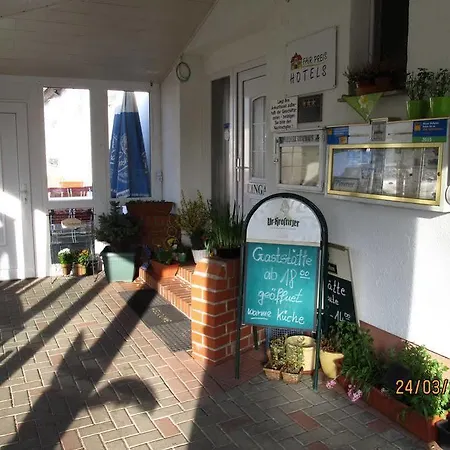 Nassau Hotel
